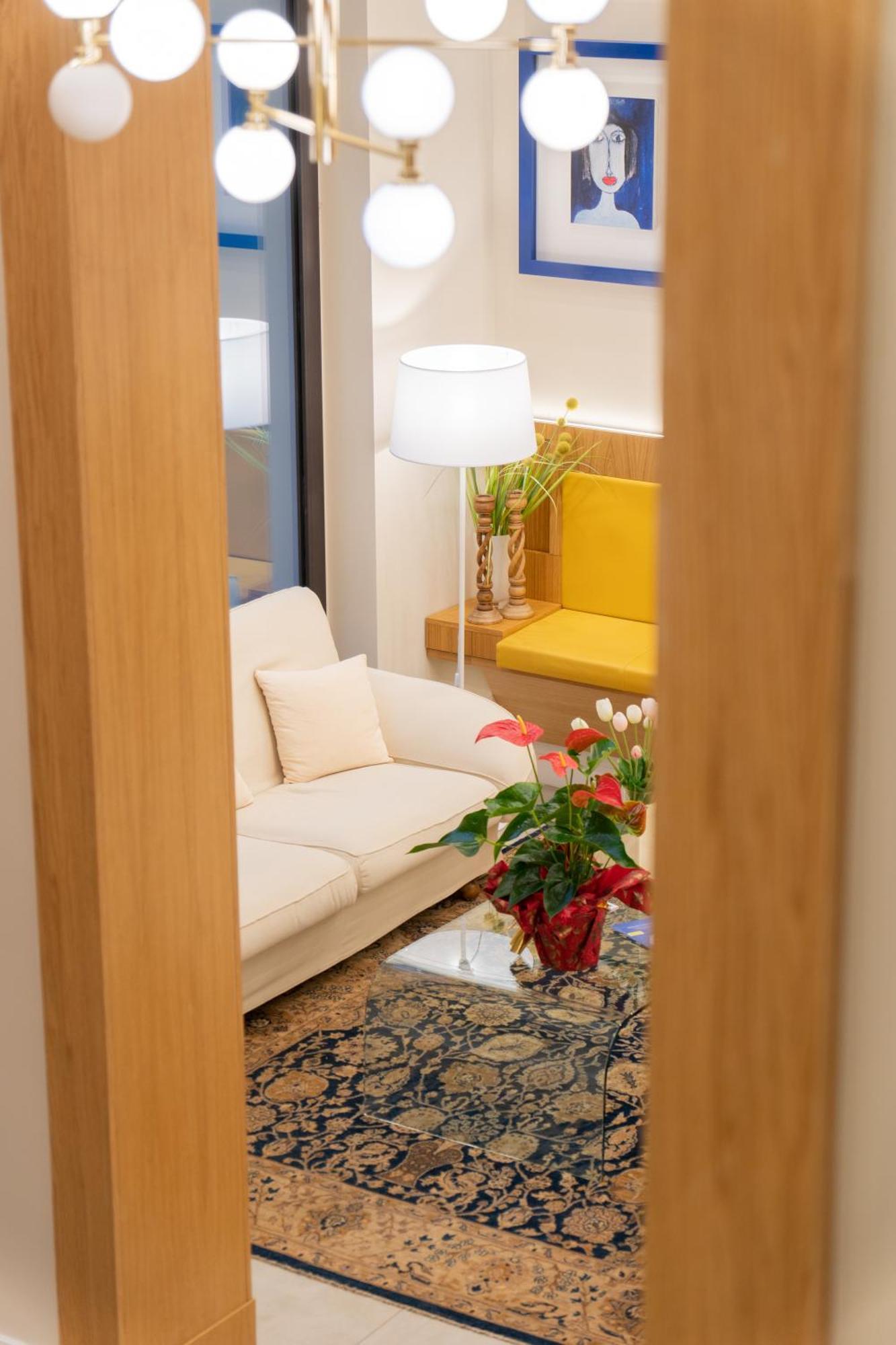 Palazzo Bibbi - Rooms To Live Reggio di Calabria Bagian luar foto