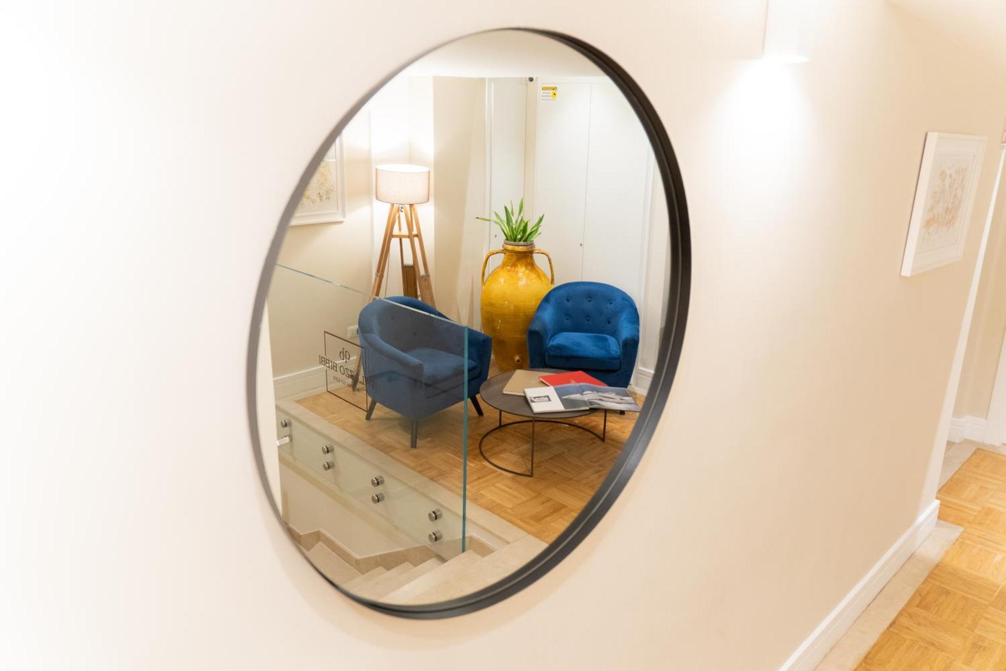 Palazzo Bibbi - Rooms To Live Reggio di Calabria Bagian luar foto