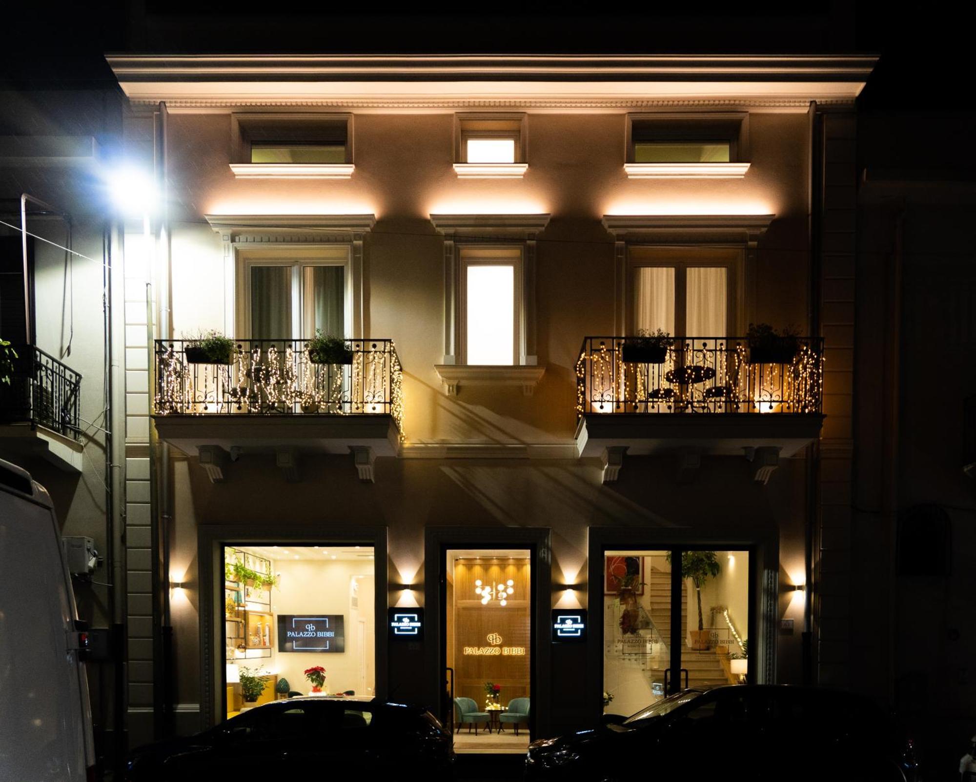 Palazzo Bibbi - Rooms To Live Reggio di Calabria Bagian luar foto