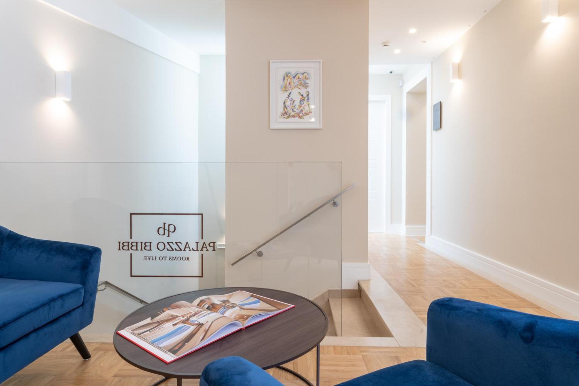 Palazzo Bibbi - Rooms To Live Reggio di Calabria Bagian luar foto